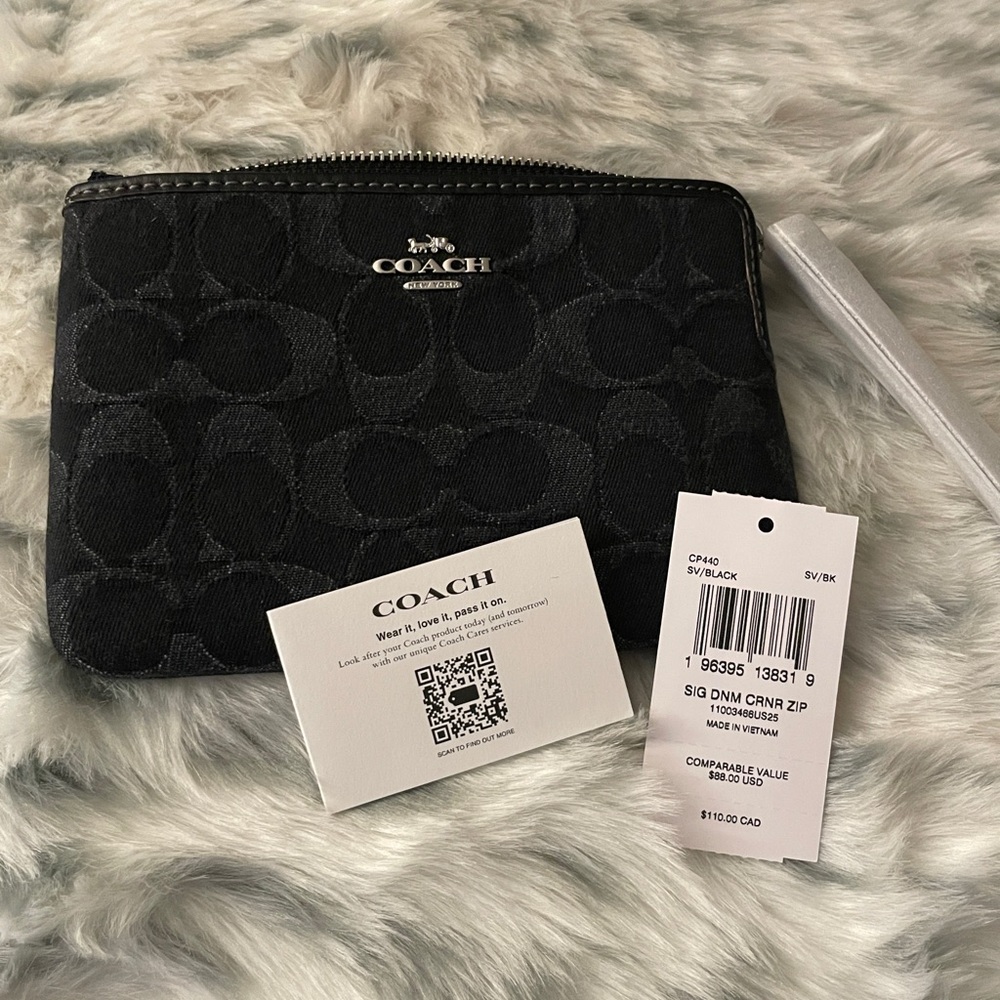 NWT Coach Black Wristlet